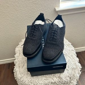 Cole Haan lace up